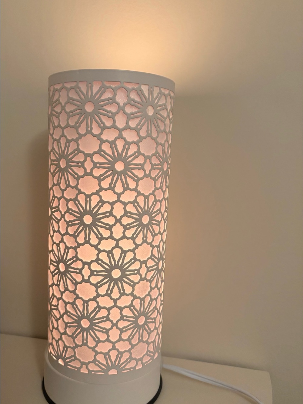 White Floral Cutout Table Lamp - Home Accents- 3 light settings - Picture 3 of 5